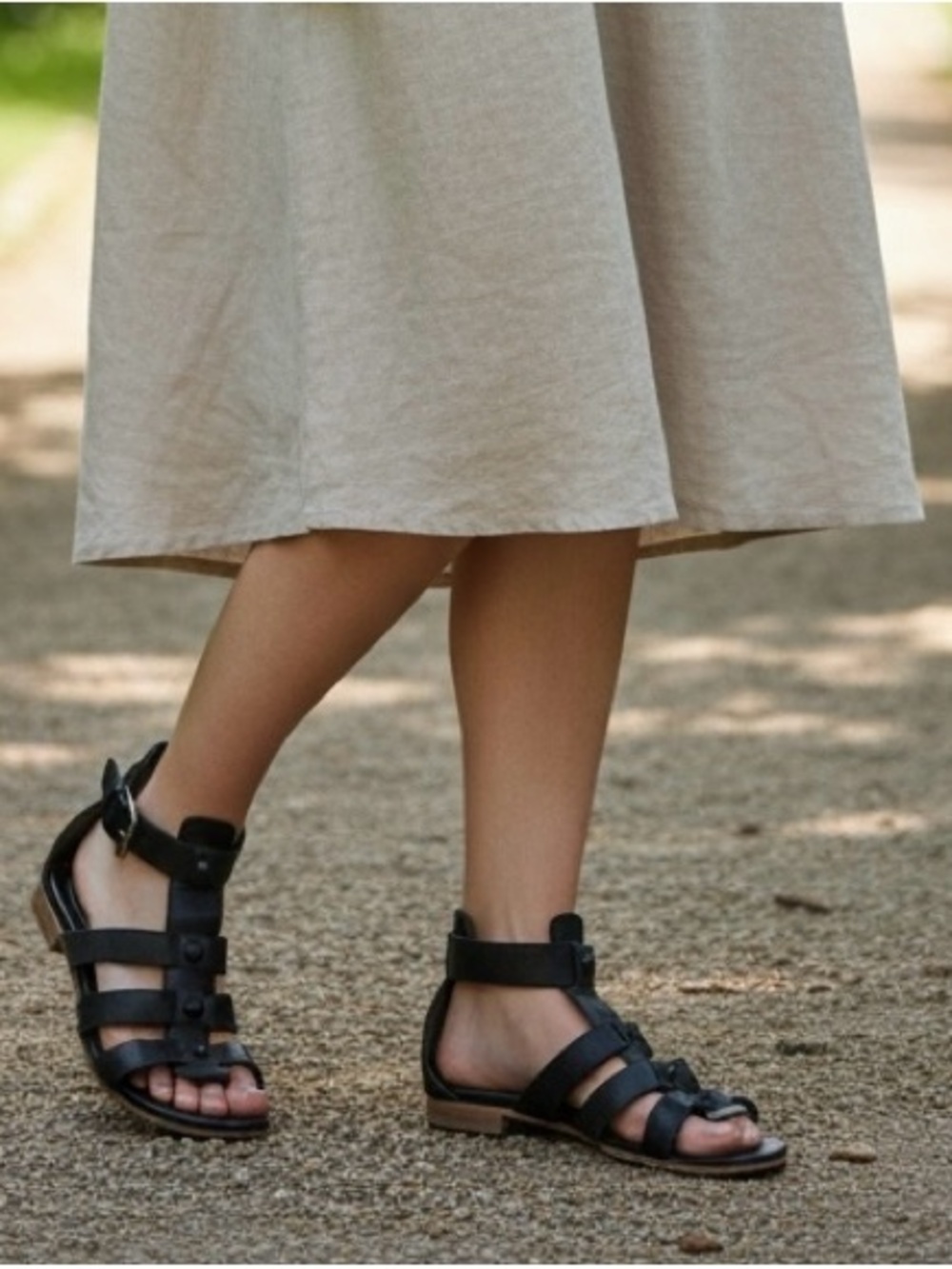 Balenciaga Arena Black Leather Gladiator Studded Multi-Strap Ankle Sandals - Picture 3 of 15